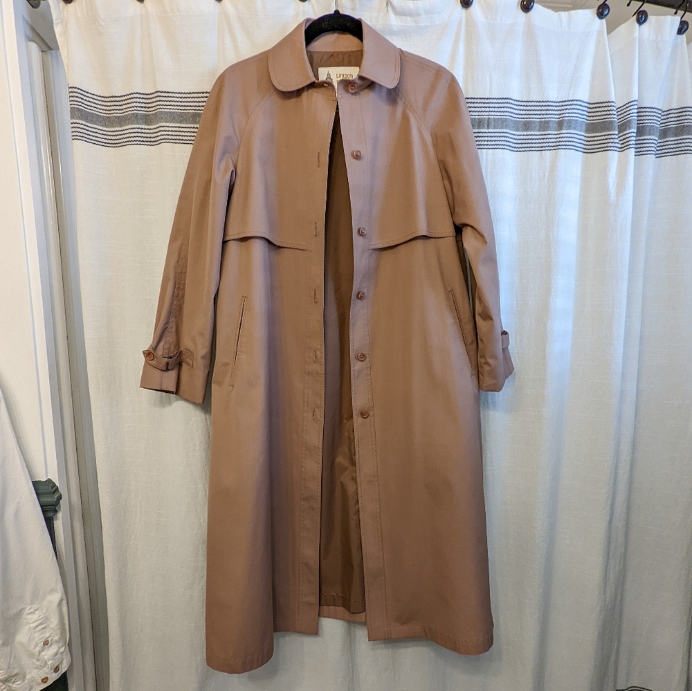 Vintage dusty pink London Fog trench coat - Picture 2 of 5